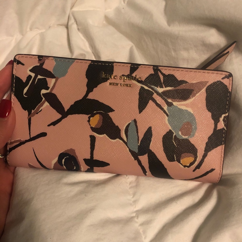 NWOT Kate spade wallet
